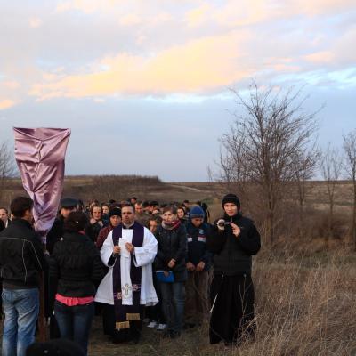 31 martie: Buruieneşti: Calea Crucii