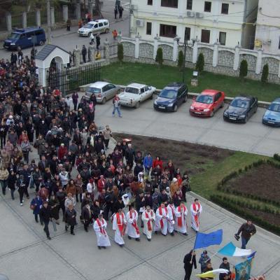 1 aprilie: Iaşi: Ziua Tineretului la nivel local