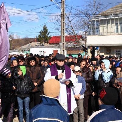 1 aprilie: Buruieneşti: Procesiunea de Florii