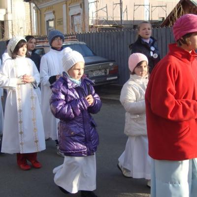 1 aprilie: Târgu Ocna: Procesiune la Calea Sfintei Cruci