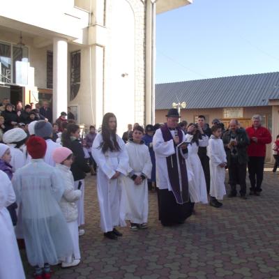1 aprilie: Târgu Ocna: Procesiune la Calea Sfintei Cruci