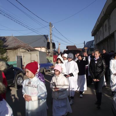1 aprilie: Târgu Ocna: Procesiune la Calea Sfintei Cruci