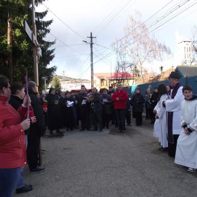 1 aprilie: Târgu Ocna: Procesiune la Calea Sfintei Cruci