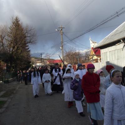 1 aprilie: Târgu Ocna: Procesiune la Calea Sfintei Cruci