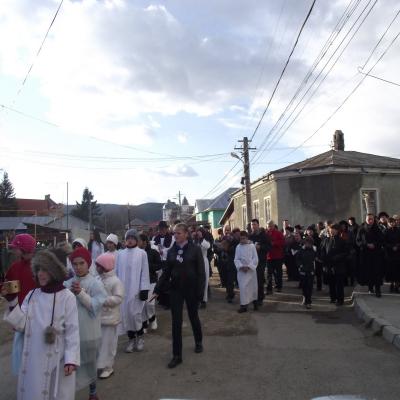1 aprilie: Târgu Ocna: Procesiune la Calea Sfintei Cruci
