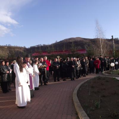 1 aprilie: Târgu Ocna: Procesiune la Calea Sfintei Cruci