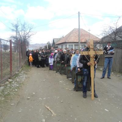 1 aprilie: Bogata: Duminica Floriilor - Ziua tinerilor la nivel parohial