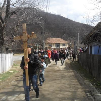 1 aprilie: Bogata: Duminica Floriilor - Ziua tinerilor la nivel parohial
