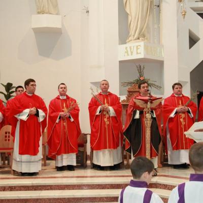 1 aprilie: Bacău: Procesiune de Florii pe străzile oraşului