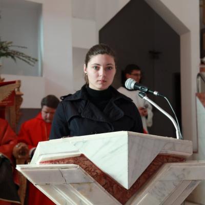 1 aprilie: Bacău: Procesiune de Florii pe străzile oraşului