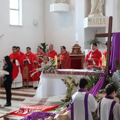 1 aprilie: Bacău: Procesiune de Florii pe străzile oraşului
