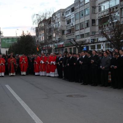 1 aprilie: Bacău: Procesiune de Florii pe străzile oraşului