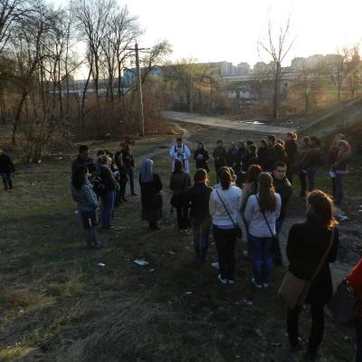 2 aprilie: Iaşi: Calea Sfintei Cruci pe Dealul Cetăţuii