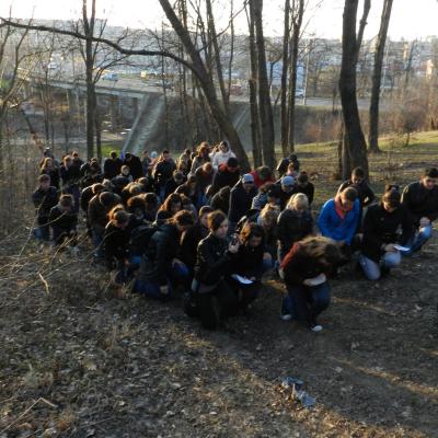2 aprilie: Iaşi: Calea Sfintei Cruci pe Dealul Cetăţuii