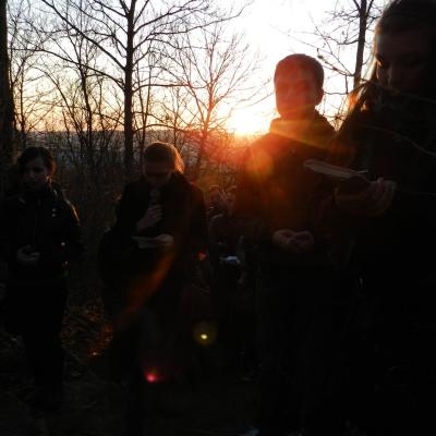 2 aprilie: Iaşi: Calea Sfintei Cruci pe Dealul Cetăţuii