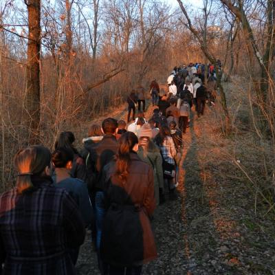 2 aprilie: Iaşi: Calea Sfintei Cruci pe Dealul Cetăţuii
