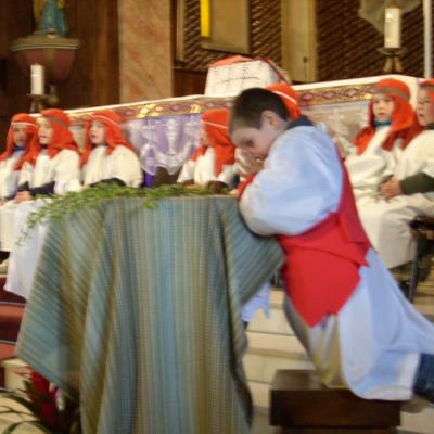 4 aprilie: Oneşti: Scenetă pascală