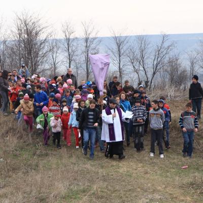 4 aprilie: Buruieneşti: O şcoală altfel, o zi altfel