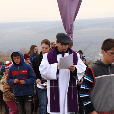 4 aprilie: Buruieneşti: O şcoală altfel, o zi altfel