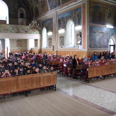 4 aprilie: Buruieneşti: O şcoală altfel, o zi altfel