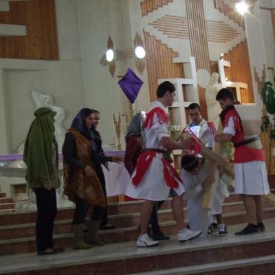 4 aprilie: Bacău: Calea crucii în variantă scenică