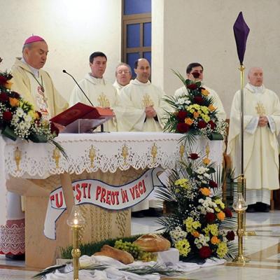 5 aprilie: Iaşi: Liturghia Cinei Domnului. Foto: Adrian Cuba