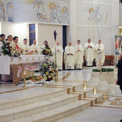 5 aprilie: Iaşi: Liturghia Cinei Domnului. Foto: Adrian Cuba
