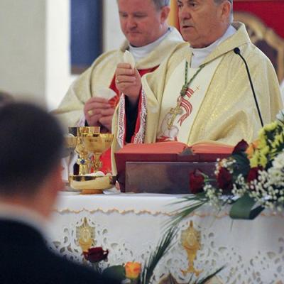 5 aprilie: Iaşi: Liturghia Cinei Domnului. Foto: Adrian Cuba