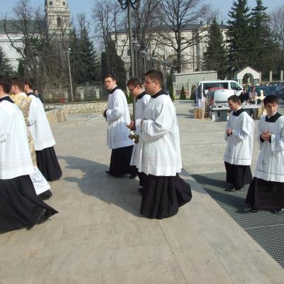 5 aprilie: Iaşi: Liturghia crismei