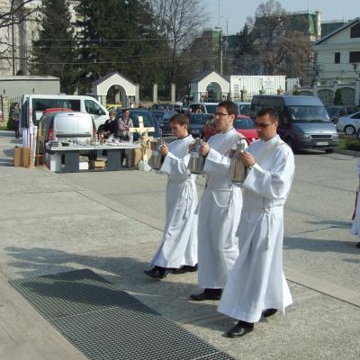 5 aprilie: Iaşi: Liturghia crismei