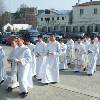 5 aprilie: Iaşi: Liturghia crismei