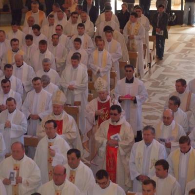 5 aprilie: Iaşi: Liturghia crismei