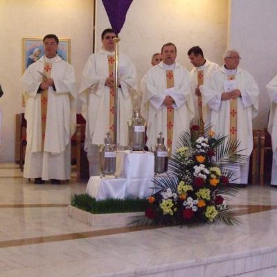 5 aprilie: Iaşi: Liturghia crismei