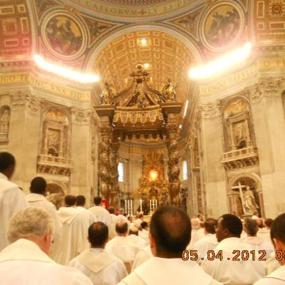 5 aprilie: Vatican: Liturghia crismei împreună cu Sfântul Părinte