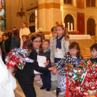 5-8 aprilie: Schio (Italia): Sărbători pascale
