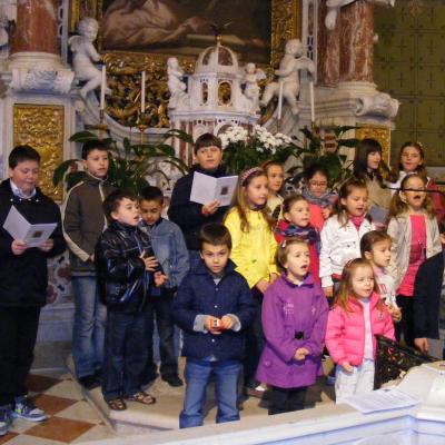 5-8 aprilie: Schio (Italia): Sărbători pascale