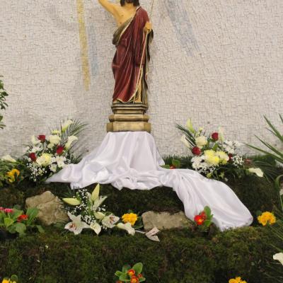 7-8 aprilie: Iaşi: Învierea Domnului sărbătorită în catedrala "Sfânta Fecioară Maria, Regină"