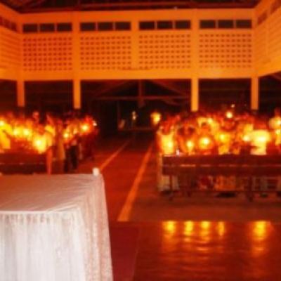 8 aprilie: Djebonoua (Coasta de Fildeş): Sărbătorind Paştele