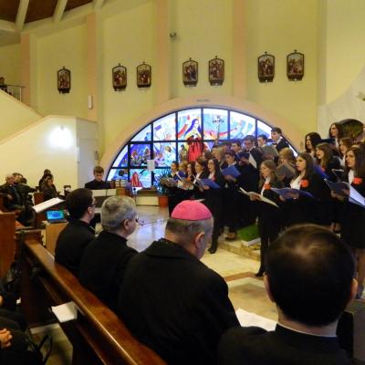 9 aprilie: Iaşi ("Sf. Tereza"): Concert de Paşti: "Isuse înviat, tu m-ai cunoscut!"