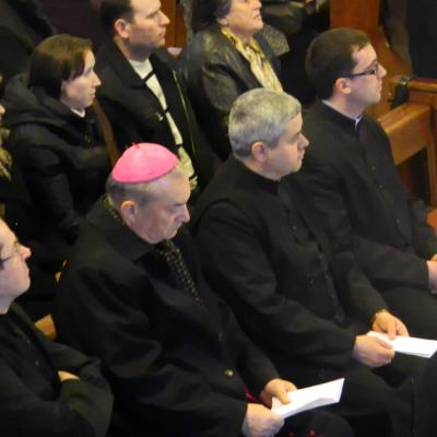 9 aprilie: Iaşi ("Sf. Tereza"): Concert de Paşti: "Isuse înviat, tu m-ai cunoscut!"
