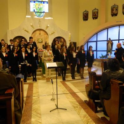 9 aprilie: Iaşi ("Sf. Tereza"): Concert de Paşti: "Isuse înviat, tu m-ai cunoscut!"