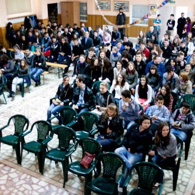 14 aprilie: Oneşti: Întâlnirea tinerilor din Acţiunea Catolică, zona Bacău