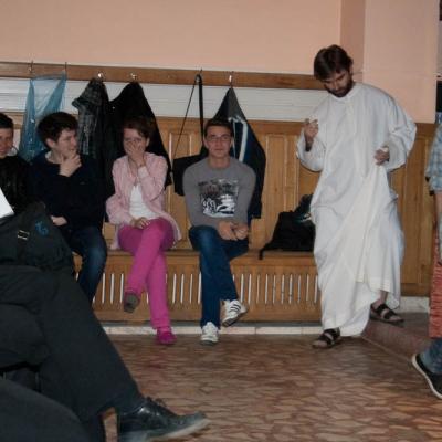 14 aprilie: Oneşti: Întâlnirea tinerilor din Acţiunea Catolică, zona Bacău
