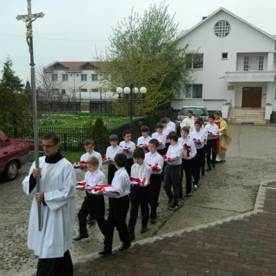 15 aprilie: Bacău "Fericitul Ieremia": Mandatul ministranţilor
