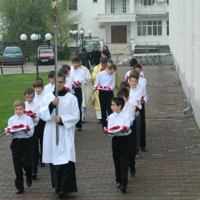 15 aprilie: Bacău "Fericitul Ieremia": Mandatul ministranţilor