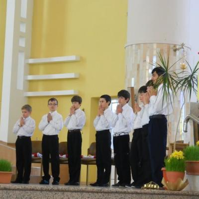 15 aprilie: Bacău "Fericitul Ieremia": Mandatul ministranţilor