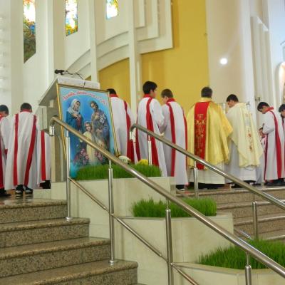 15 aprilie: Bacău "Fericitul Ieremia": Mandatul ministranţilor