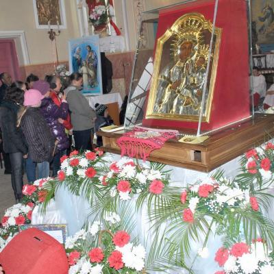 15-18 aprilie: Călugăreni: "Peregrinatio Mariae"