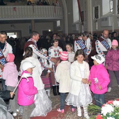15-18 aprilie: Călugăreni: "Peregrinatio Mariae"
