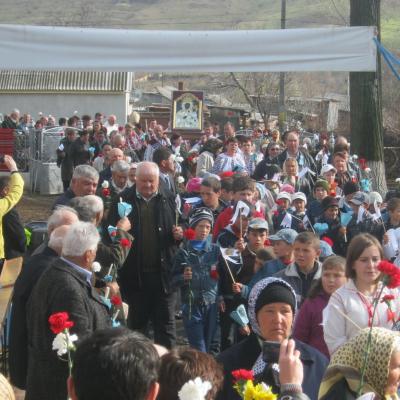 15-18 aprilie: Călugăreni: "Peregrinatio Mariae"
